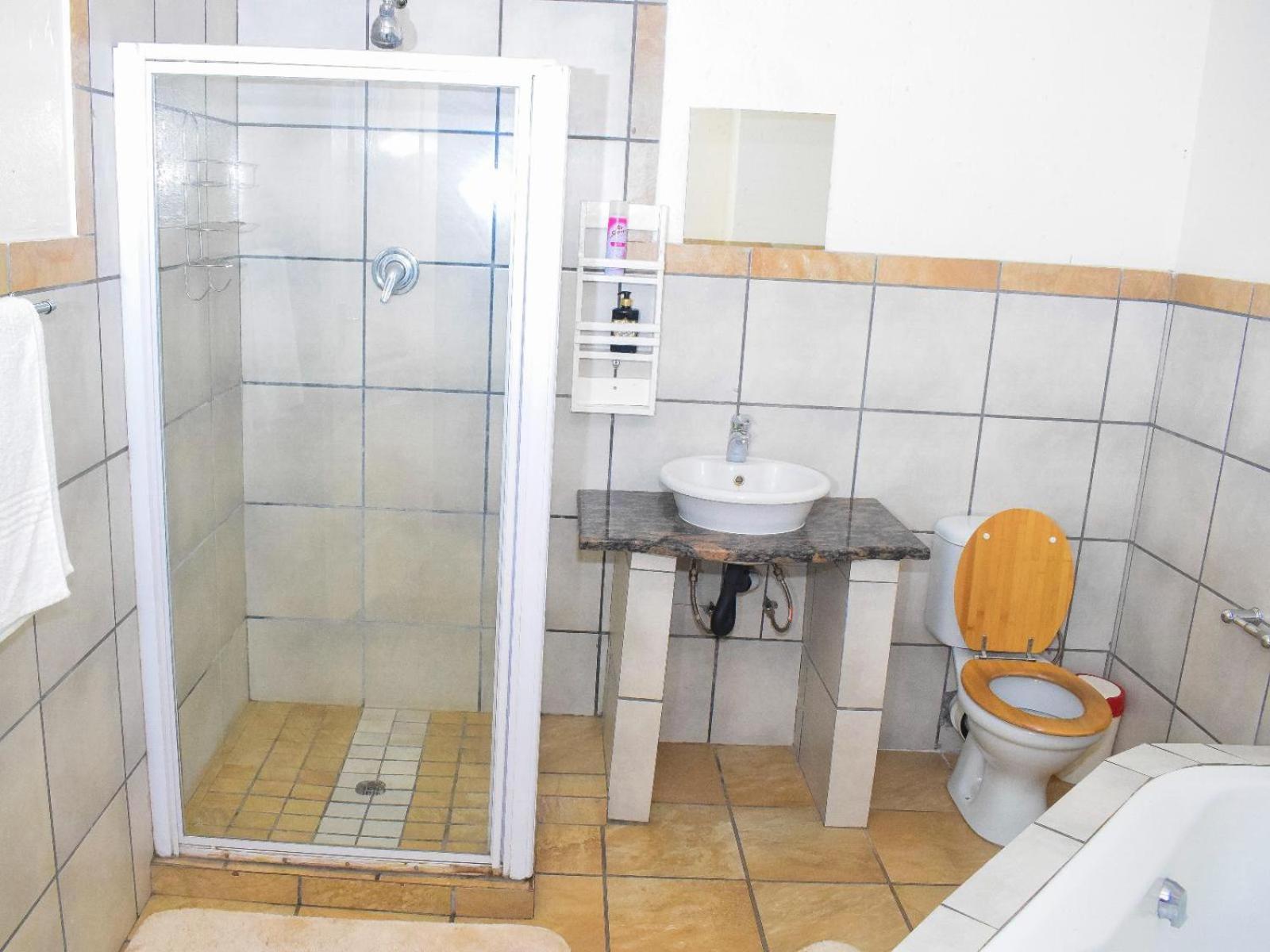 Sibahlenomhlambi Guesthouse Springs  Szoba fotó
